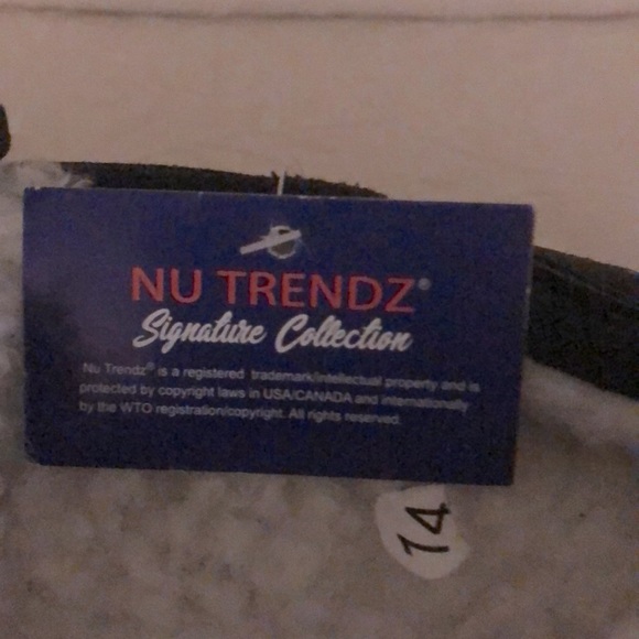 Nu Trendz mocassins, leukemias slippers size 14 but feels more like11 or12 - Picture 7 of 7